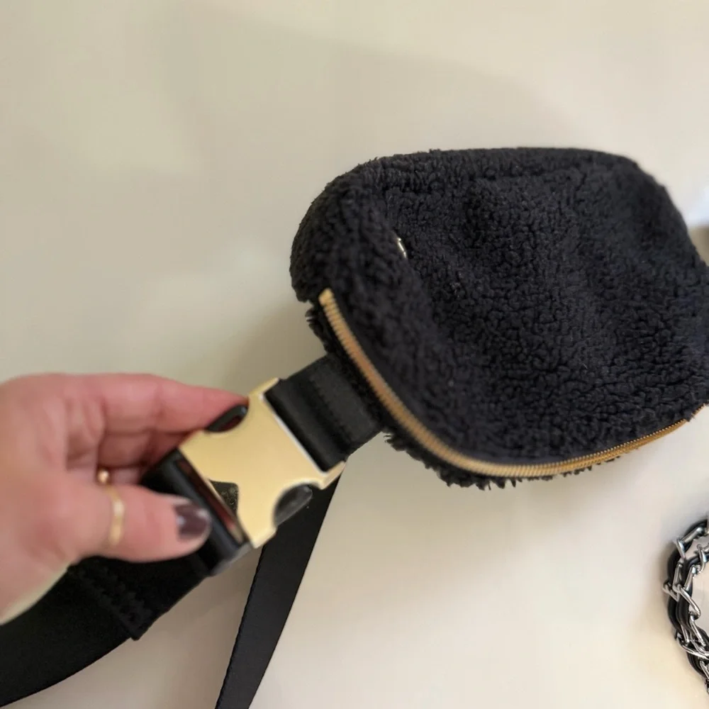 lululemon athletica Black Sherpa Crossbody Bag